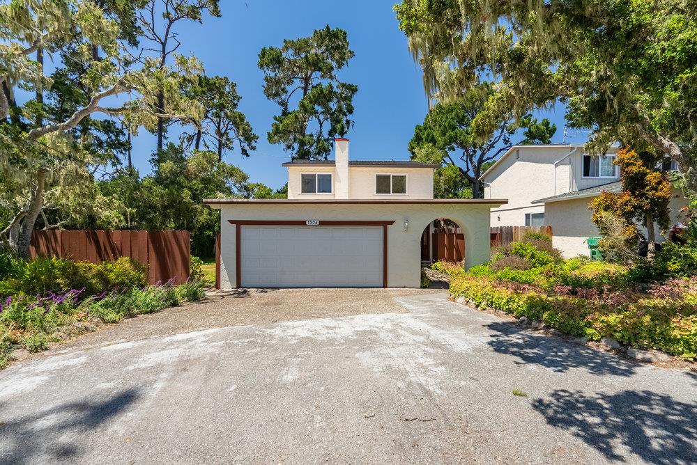 1336 Lawton AVE