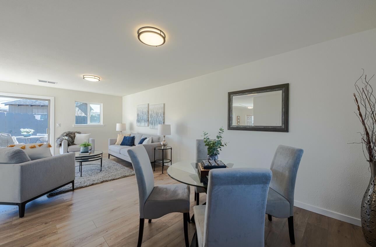 16 Sharon DR