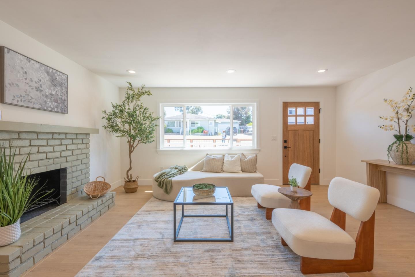 459 English Avenue