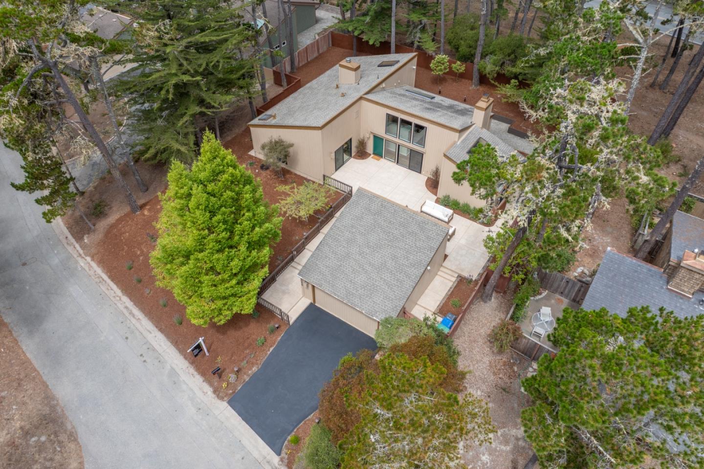 4095 Pine Meadows Way