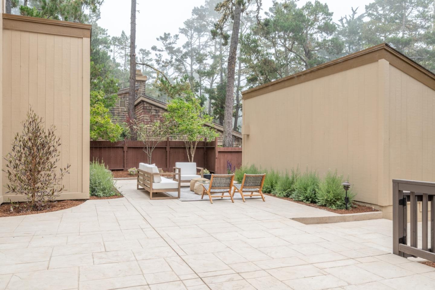 4095 Pine Meadows Way
