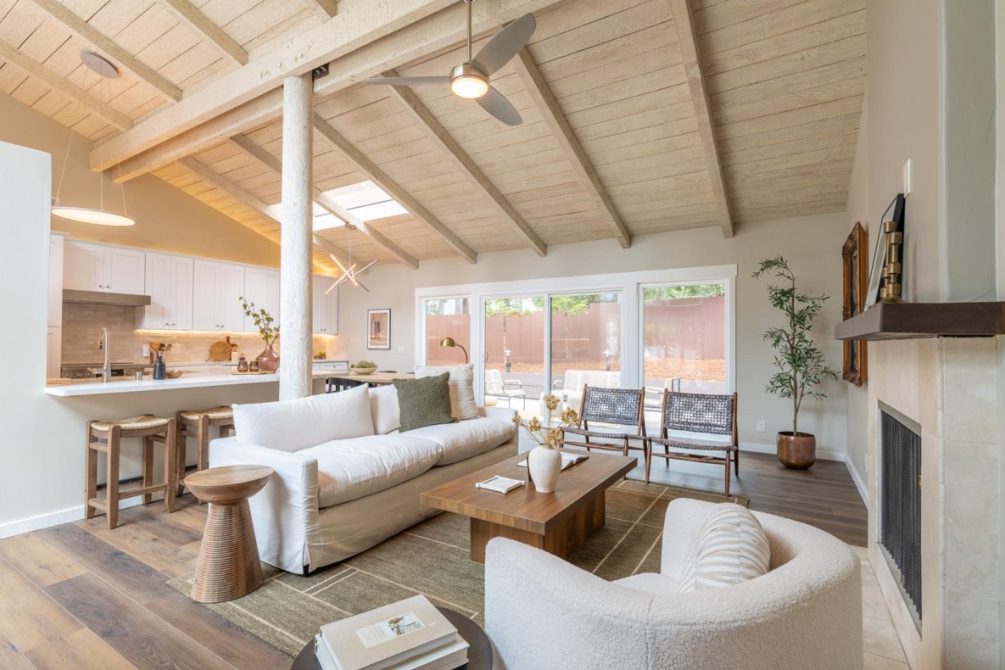 4095 Pine Meadows Way