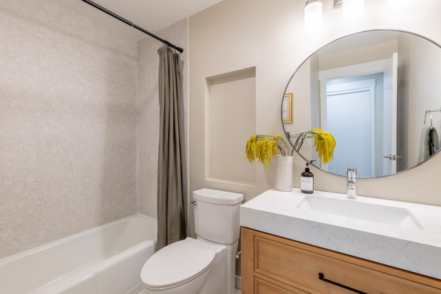 4095 Pine Meadows Way