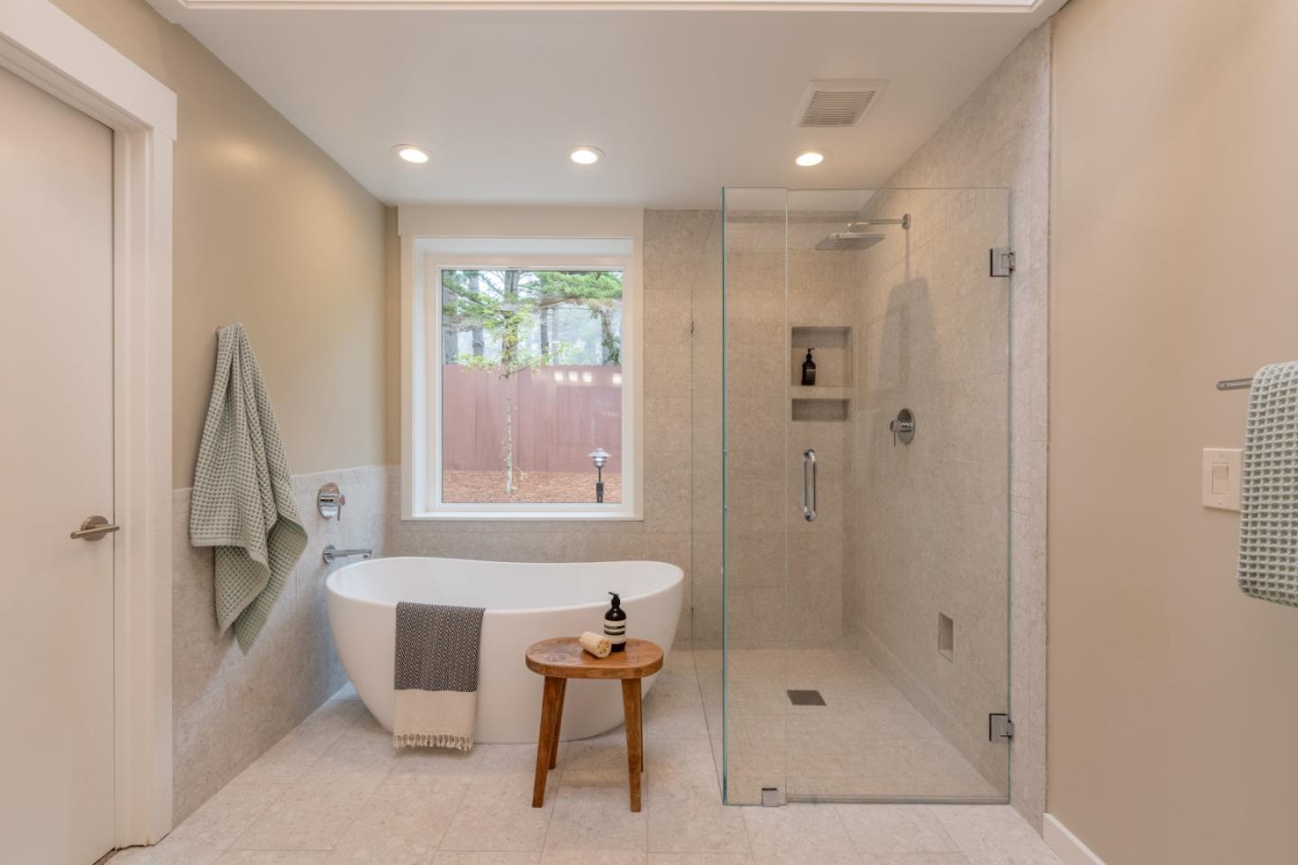 4095 Pine Meadows Way