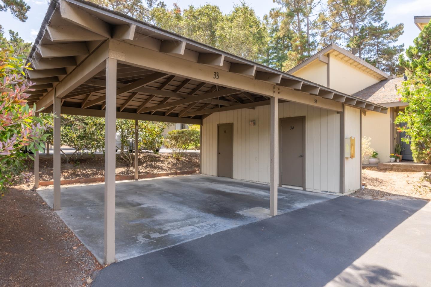 1360 Josselyn Canyon RD 33