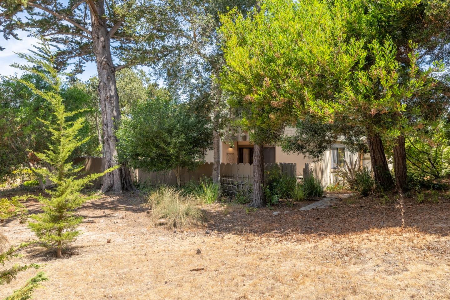 1360 Josselyn Canyon RD 33