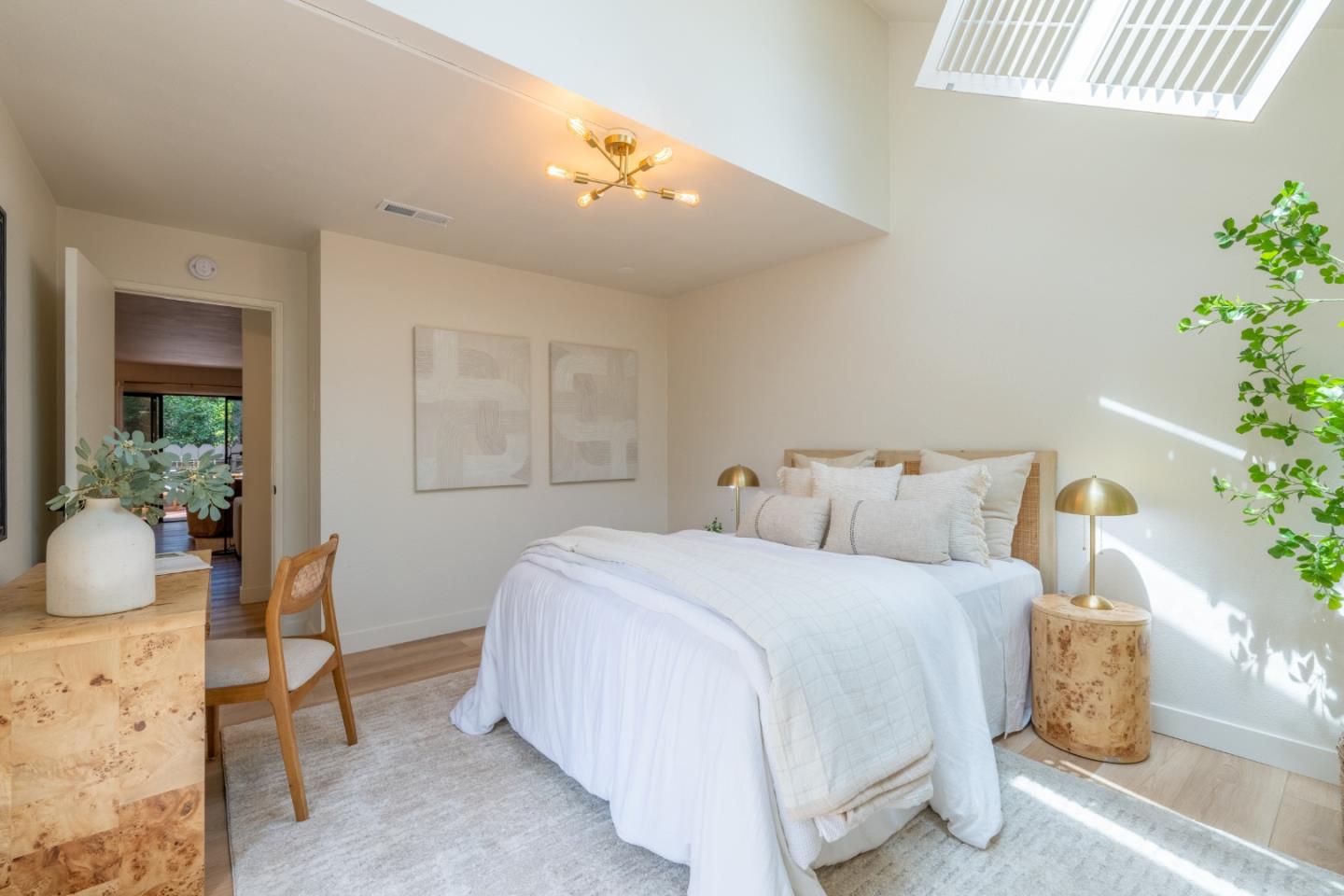 1360 Josselyn Canyon RD 33