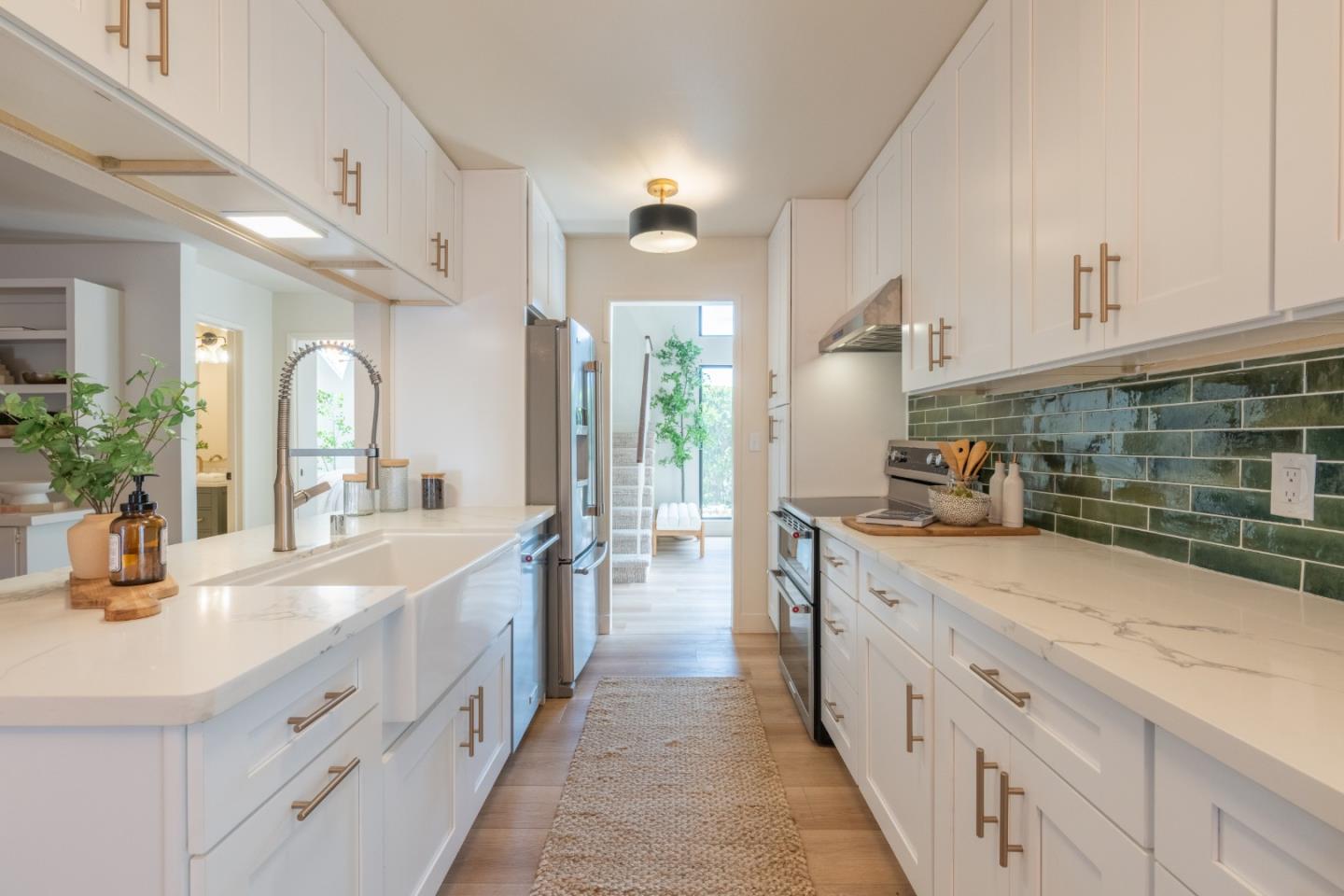 1360 Josselyn Canyon RD 33