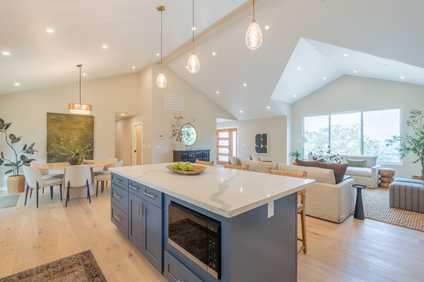 1 Walter Colton DR