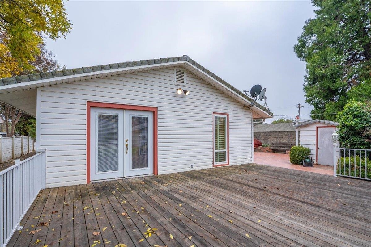 83 Damon Avenue