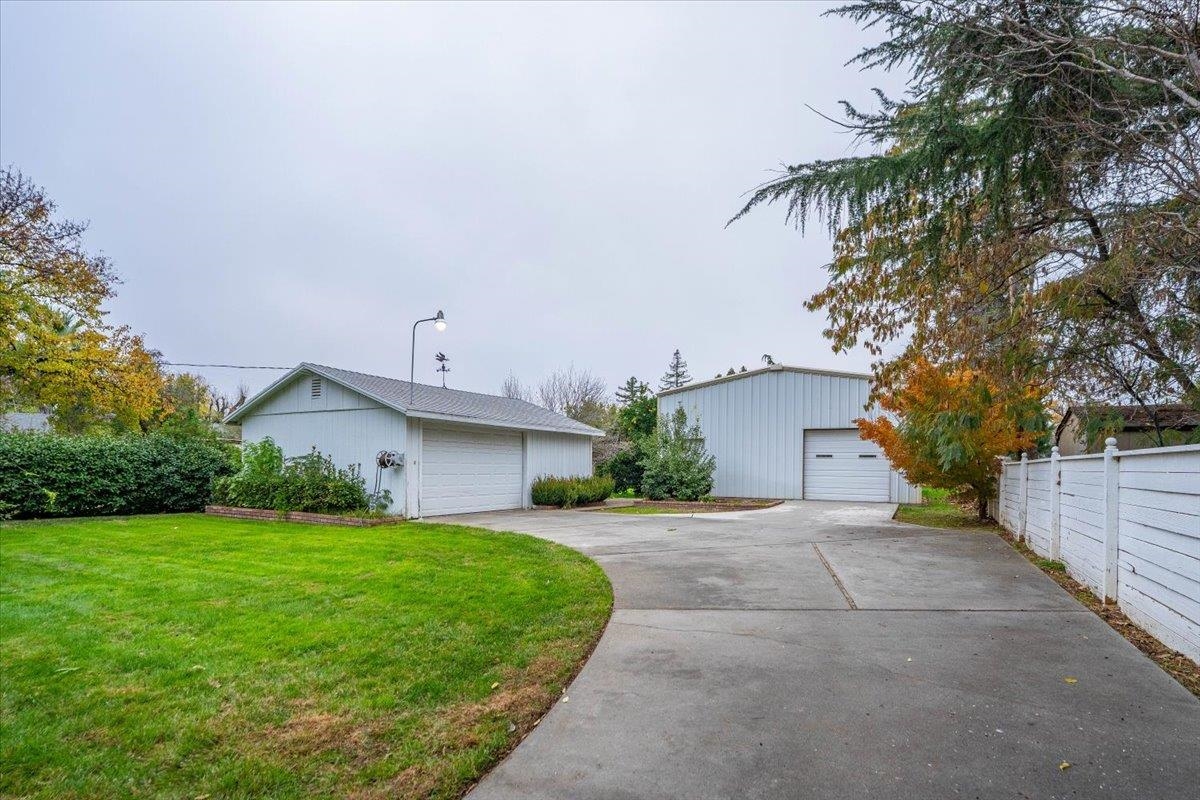 83 Damon Avenue