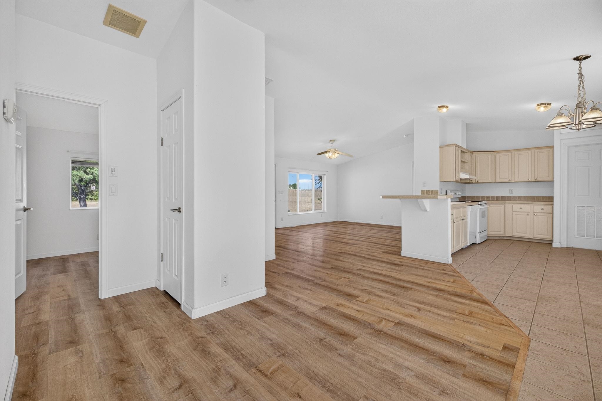 2905 Harden Avenue
