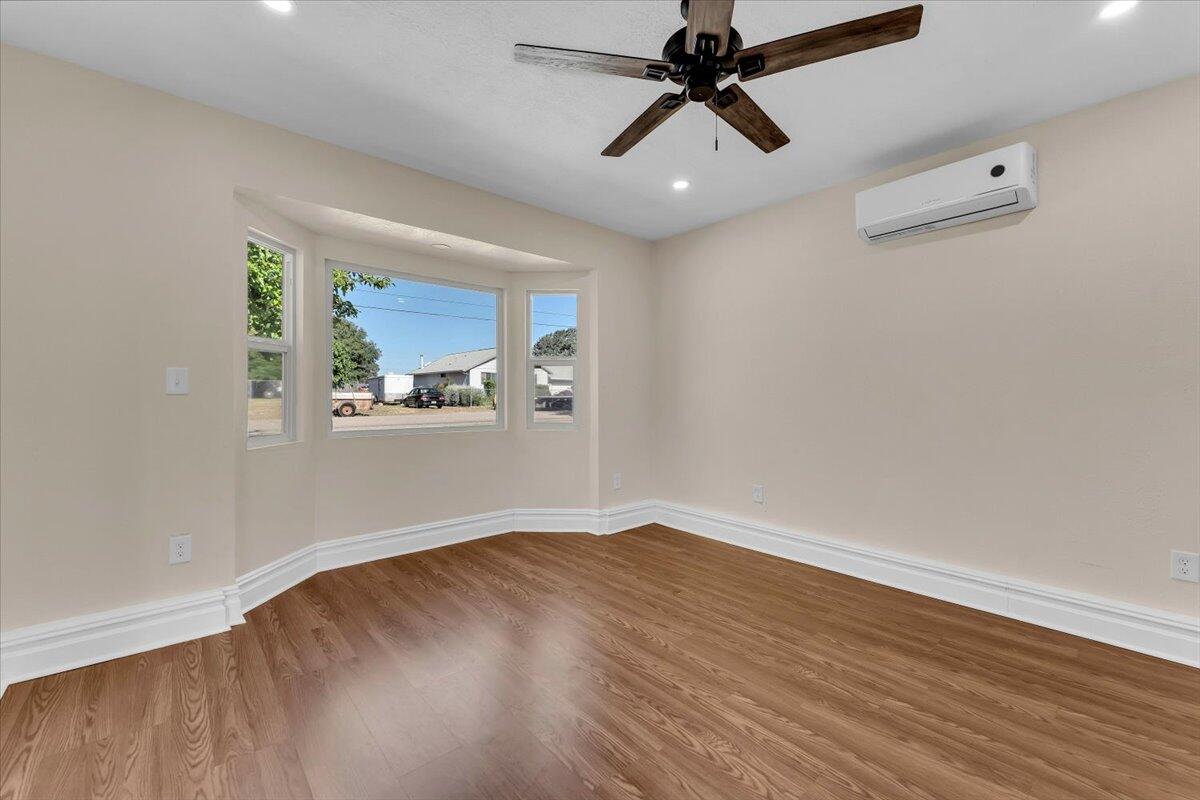 12900 Arbor Lane