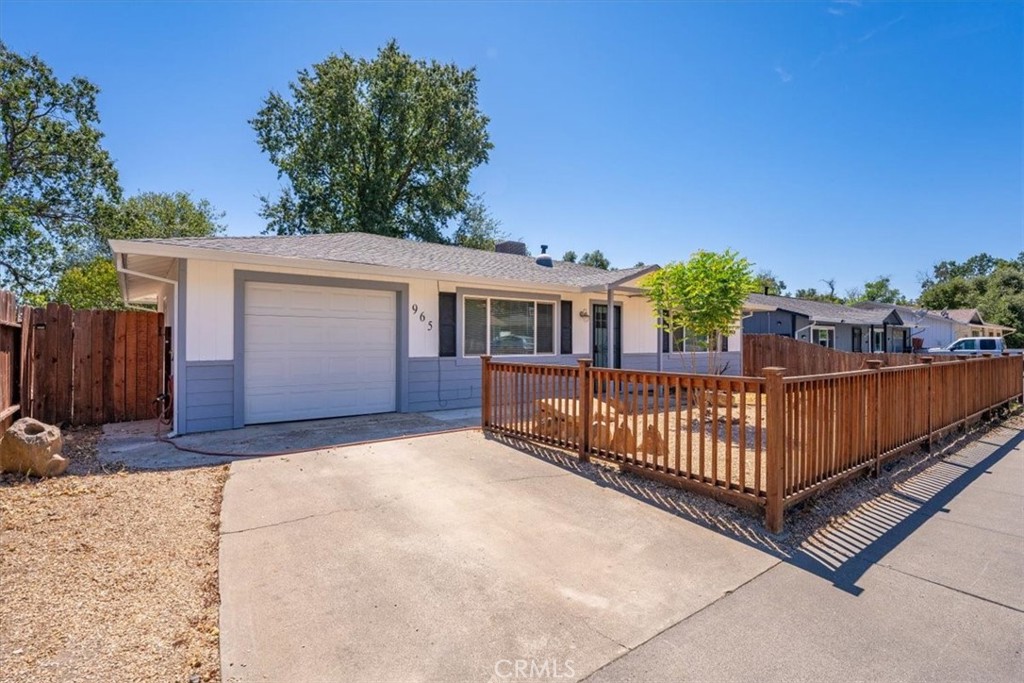 965 Aloha Street
