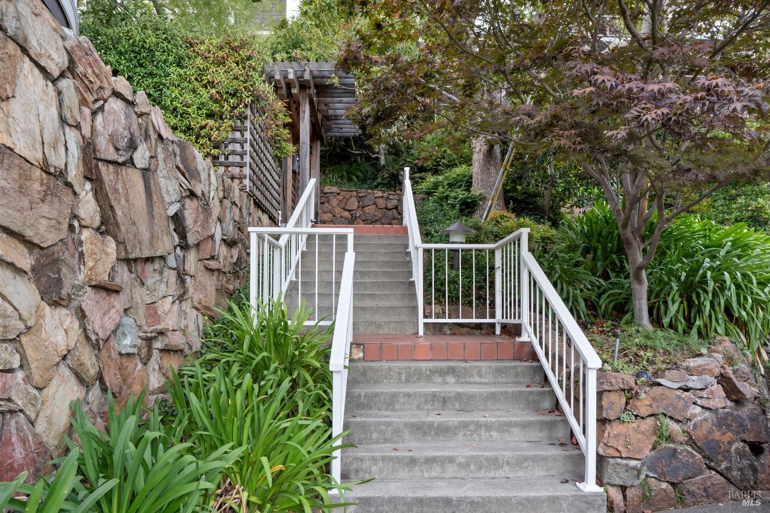 99 Bulkley Avenue