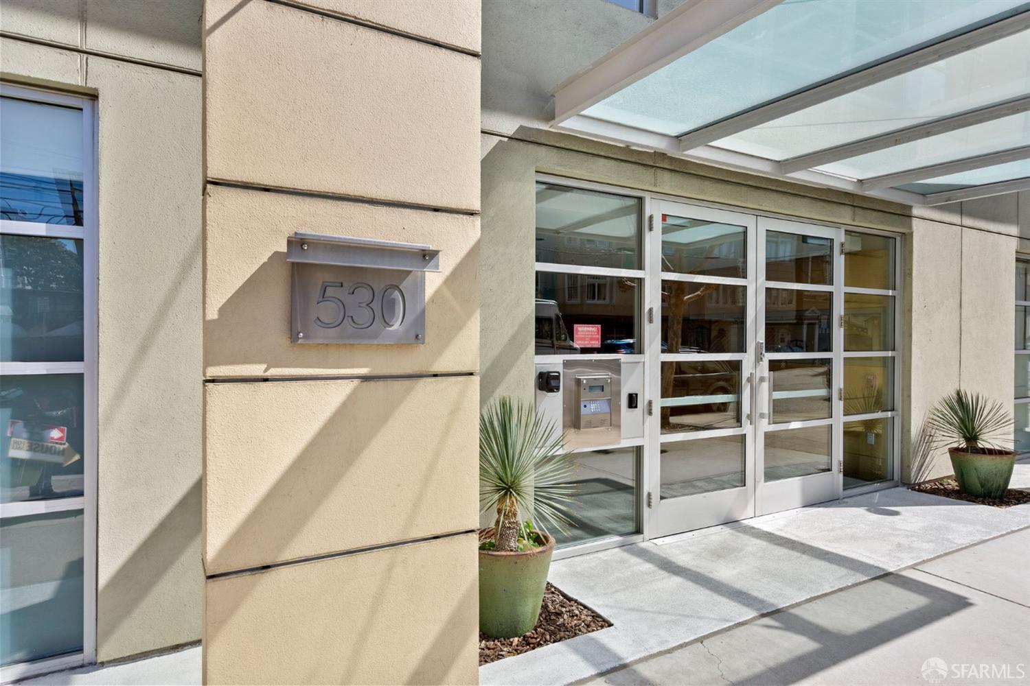 530 Chestnut Street # 303