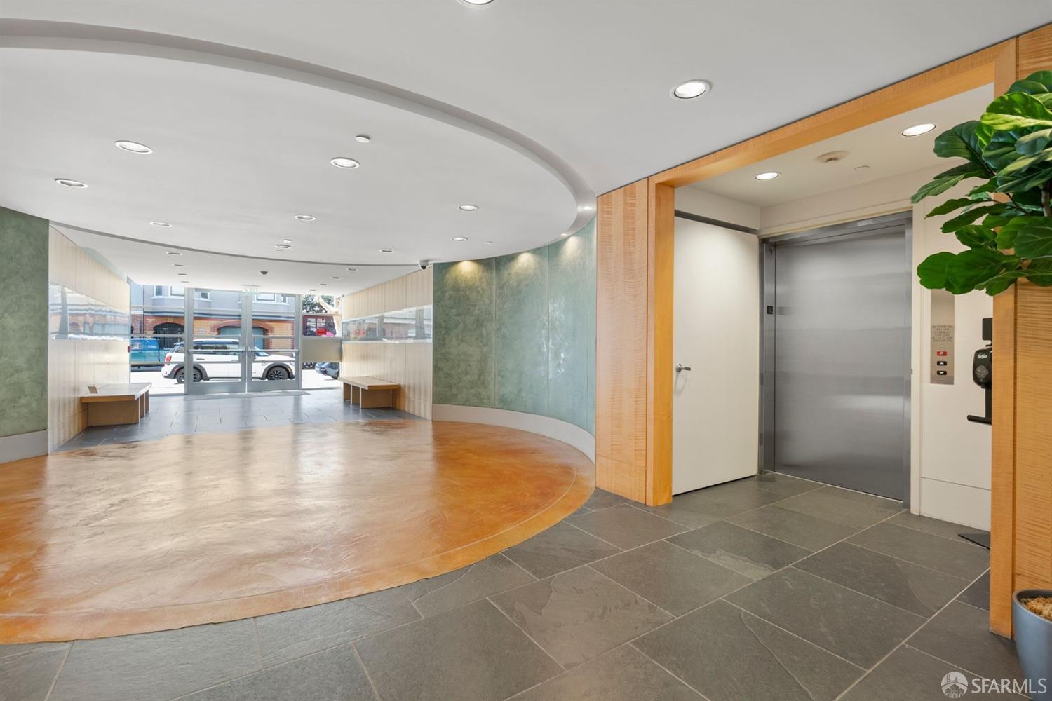 530 Chestnut Street # 303