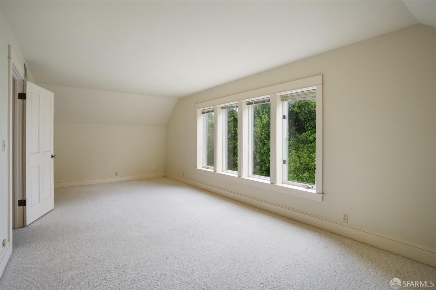106 Bay View Road