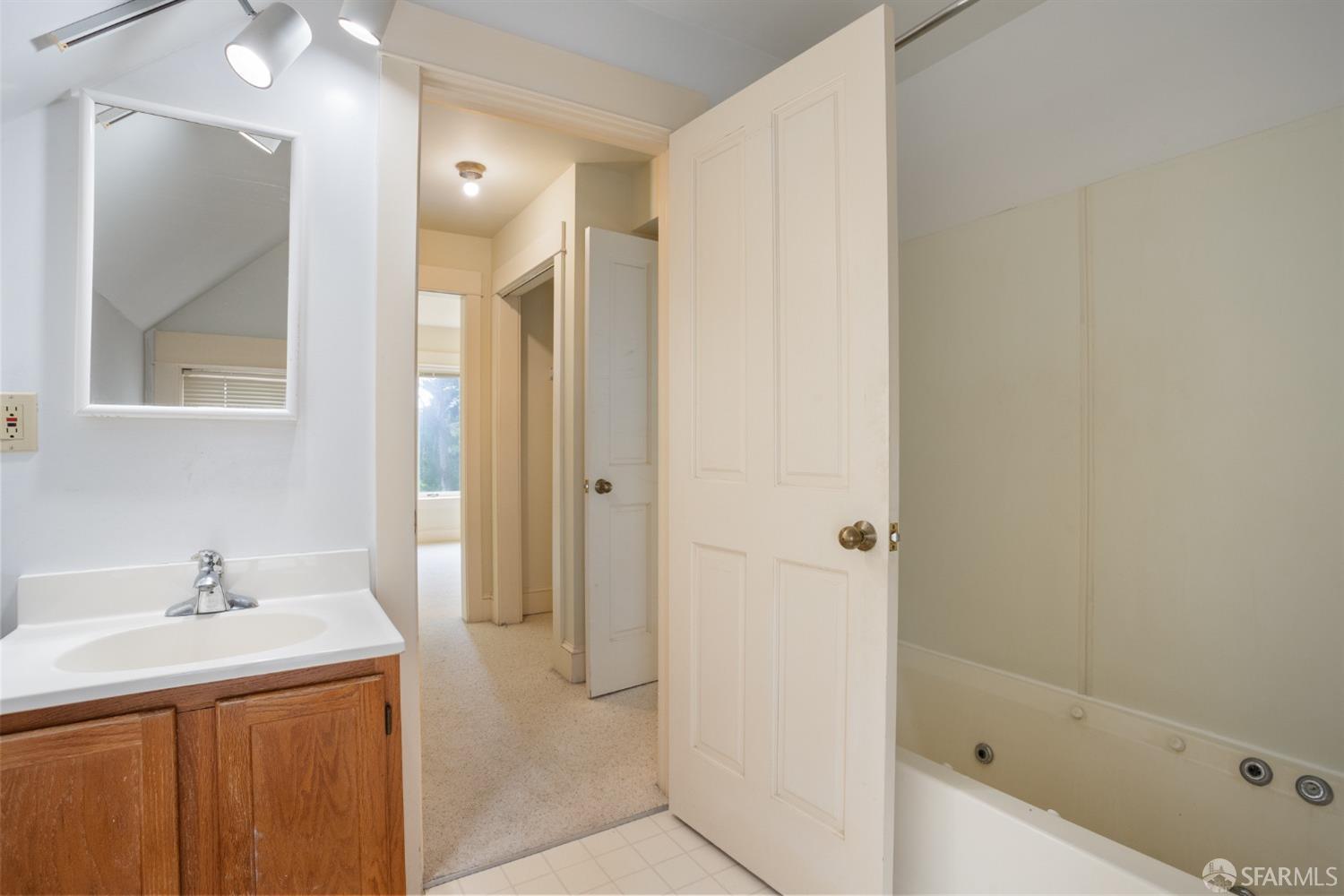 106 Bay View Road