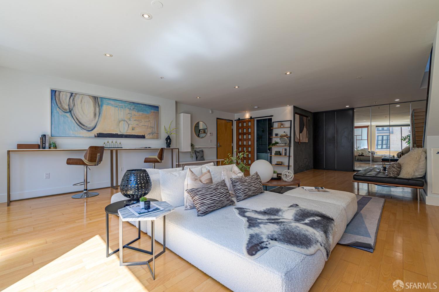 415 Bryant Street # 8