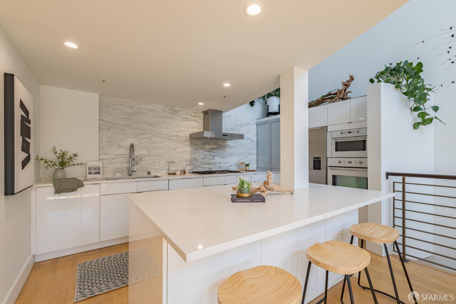 415 Bryant Street # 8