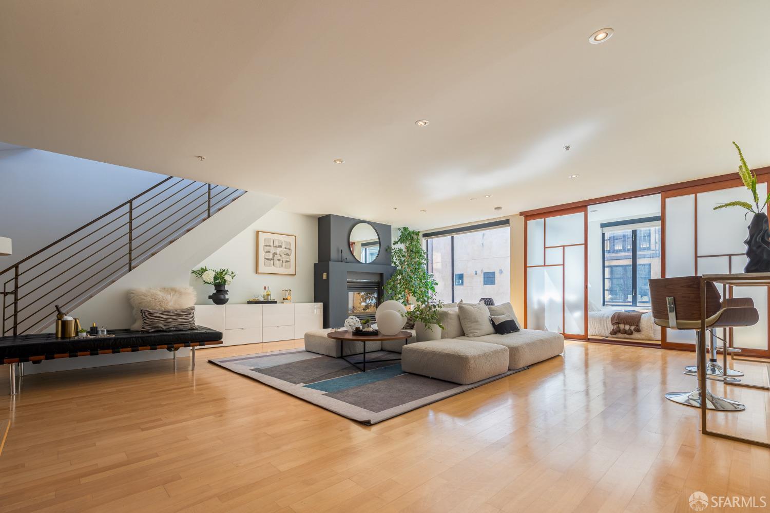 415 Bryant Street # 8