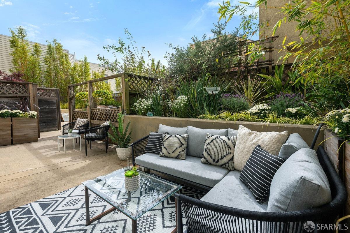 1591 Jackson Street # 302