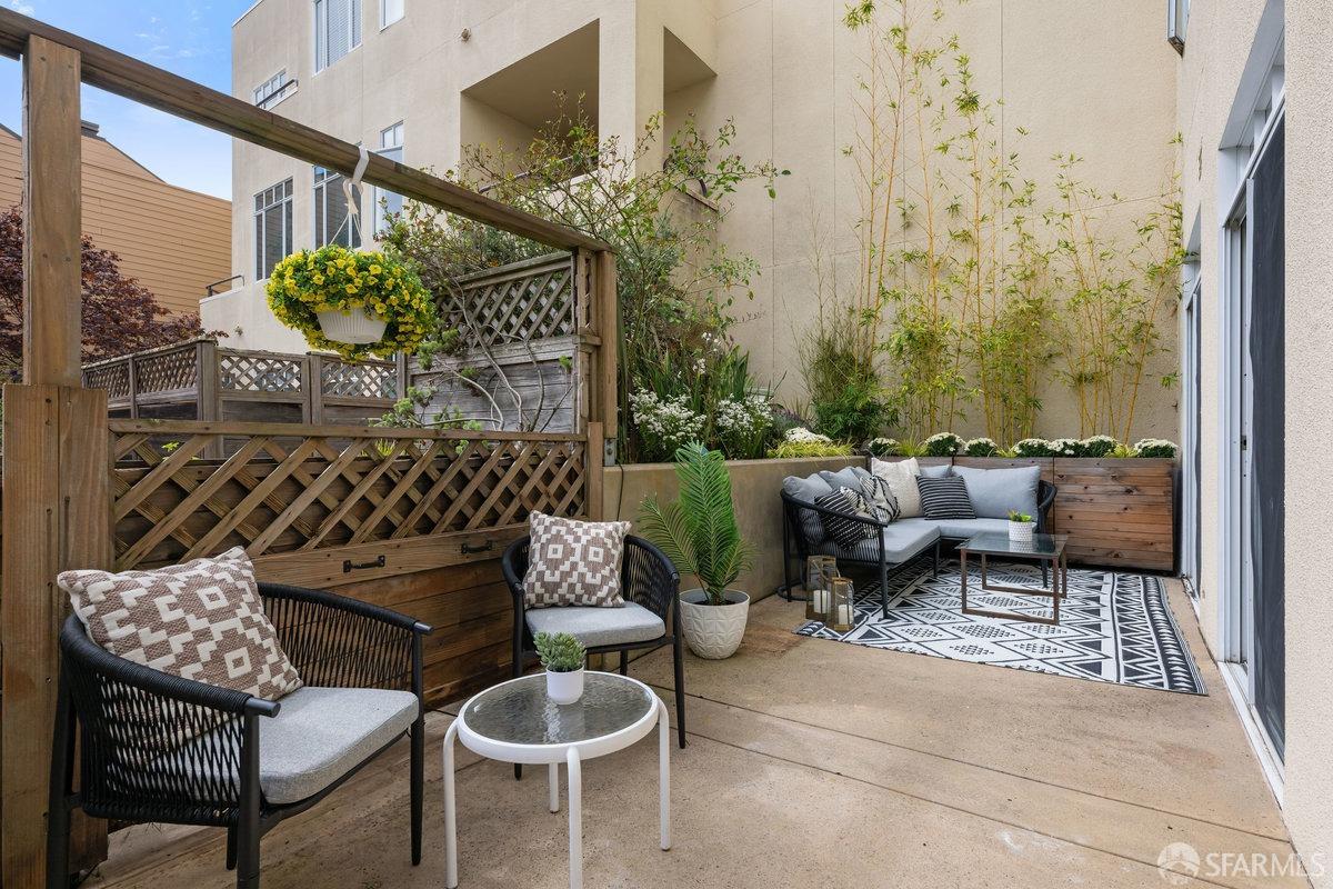 1591 Jackson Street # 302