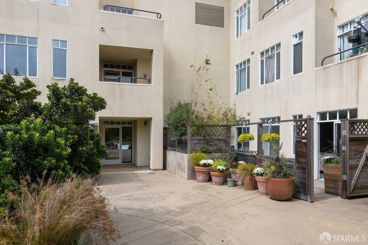 1591 Jackson Street # 302