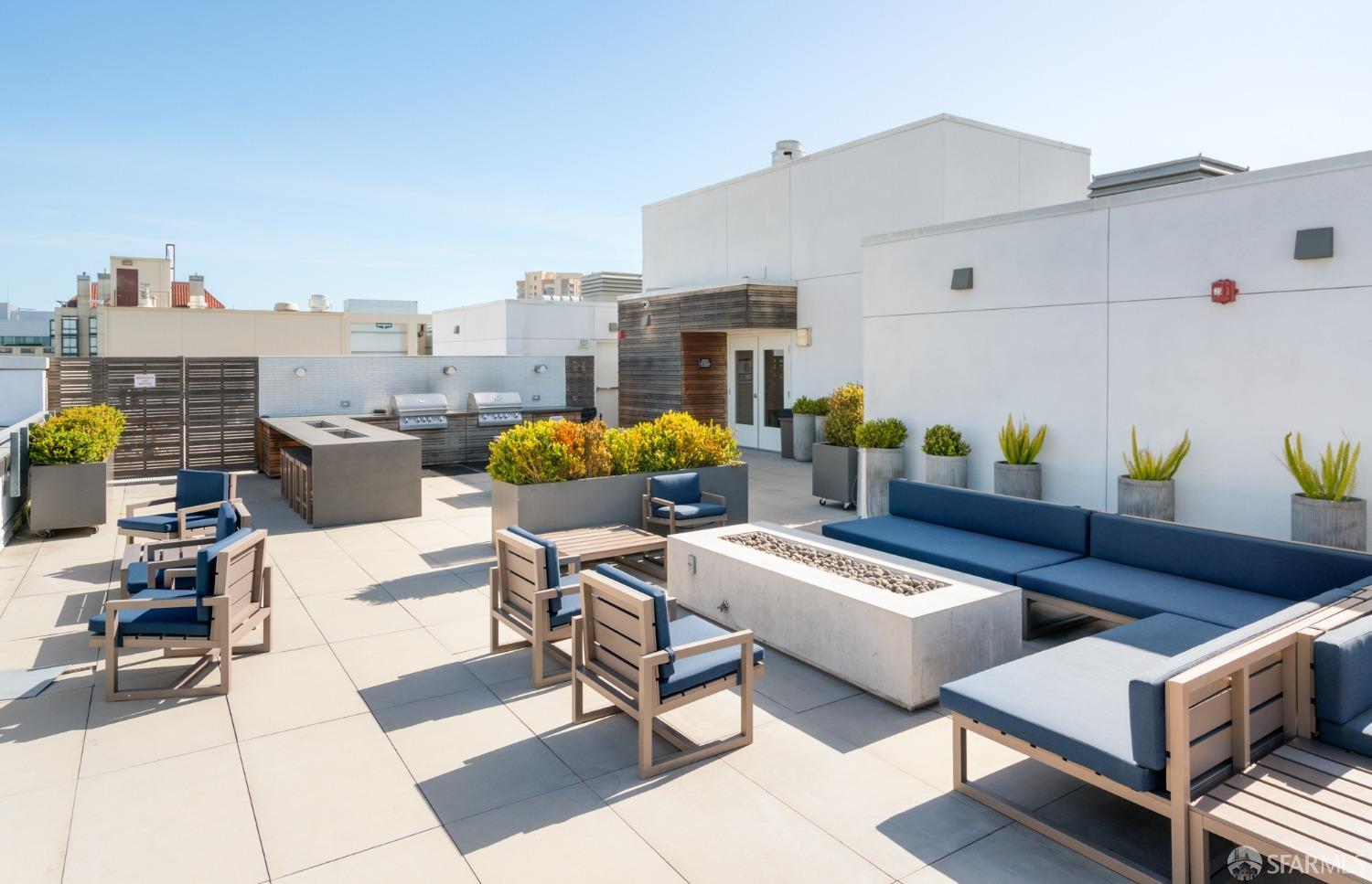 1450 Franklin Street # 801