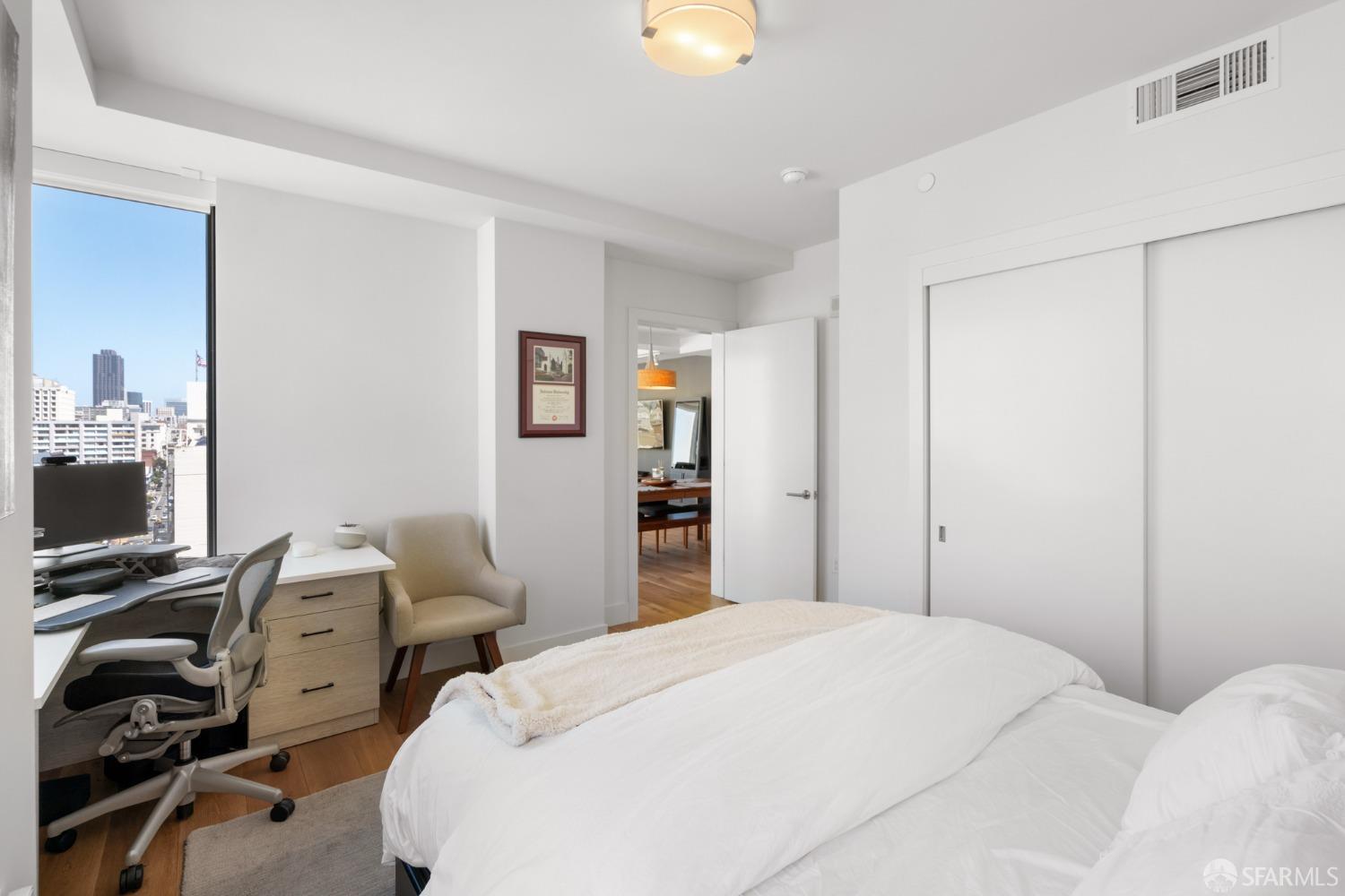 1450 Franklin Street # 801