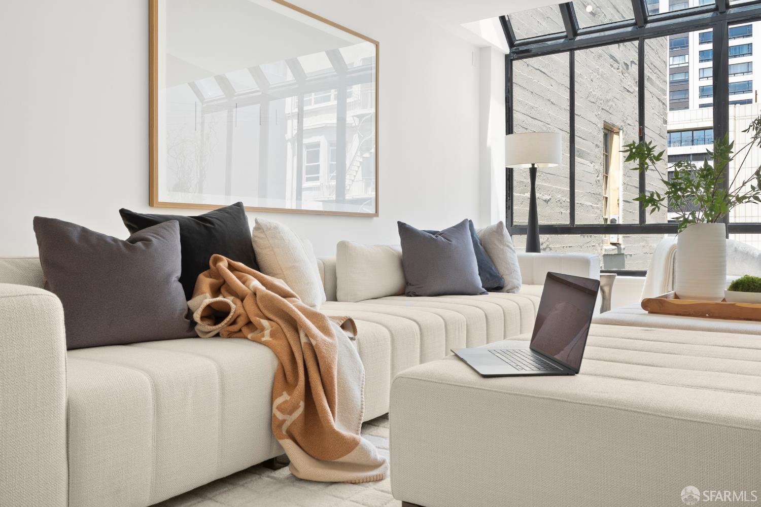 900 Bush Street # 812