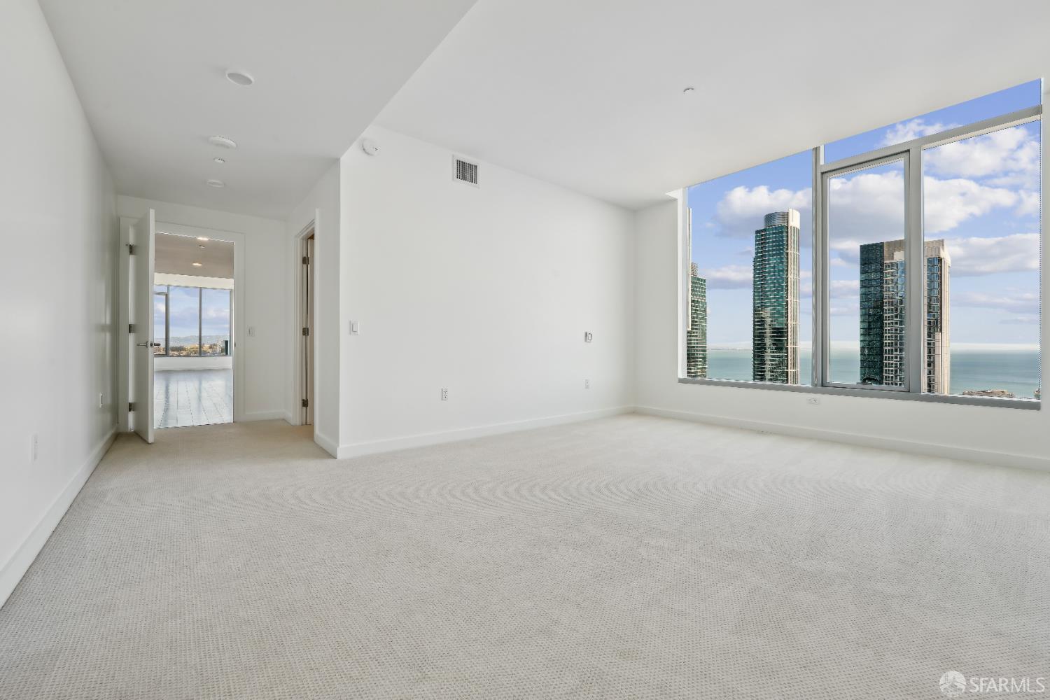 41 Tehama Street # 33