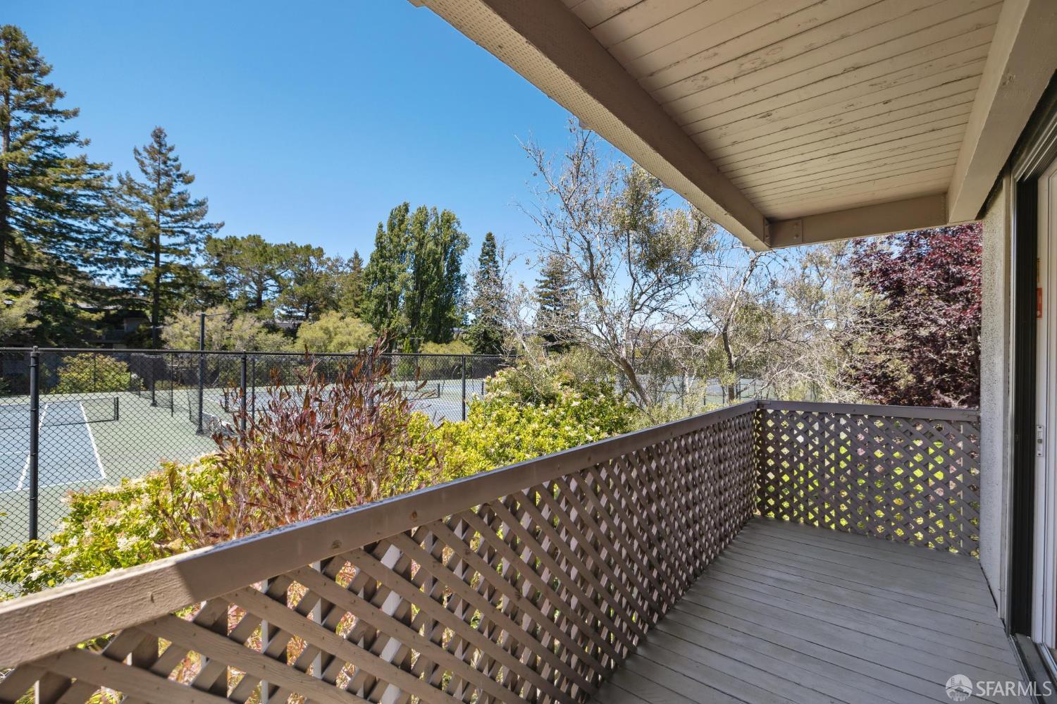 3256 Shelter Creek Lane