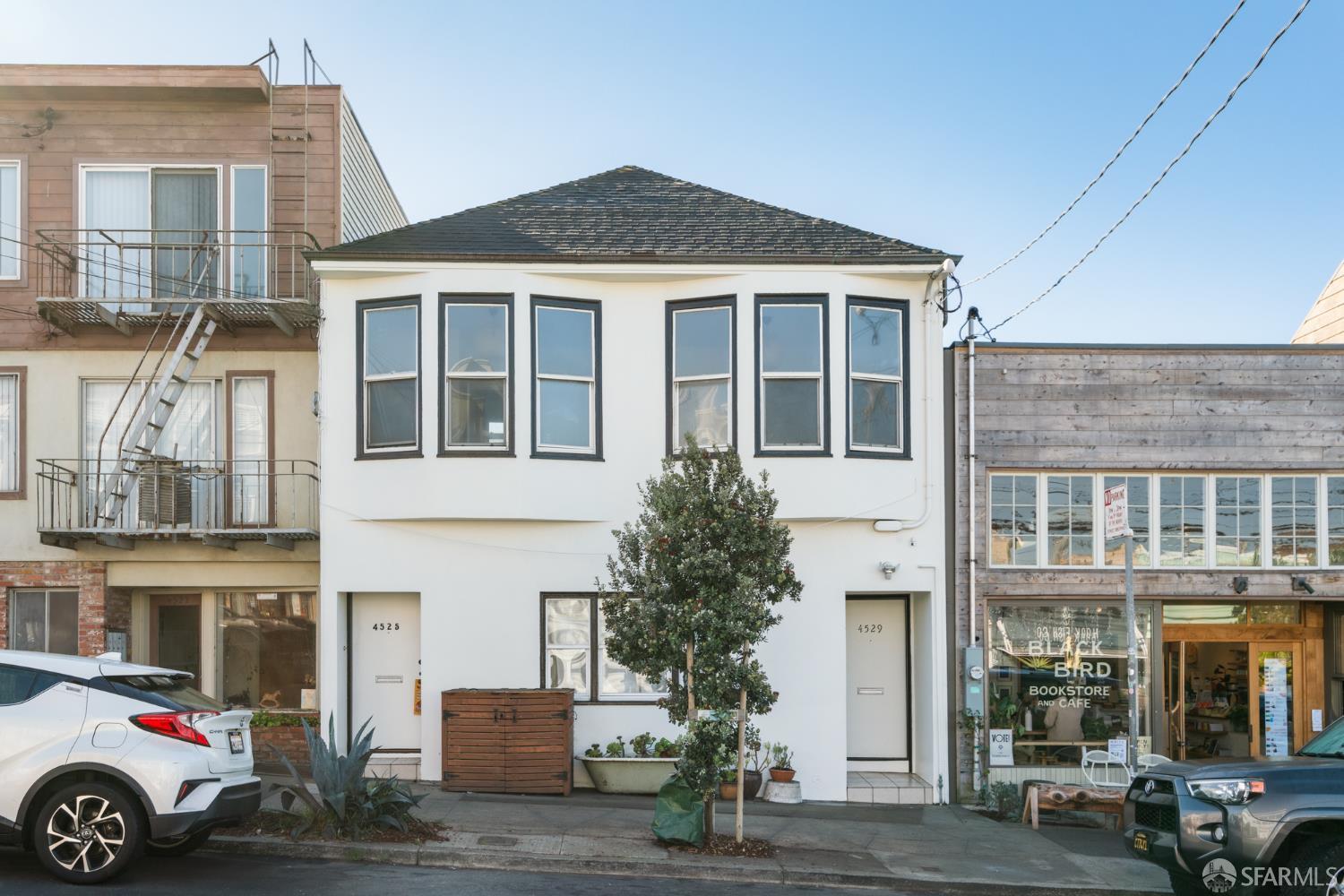 4525-4529 Irving Street