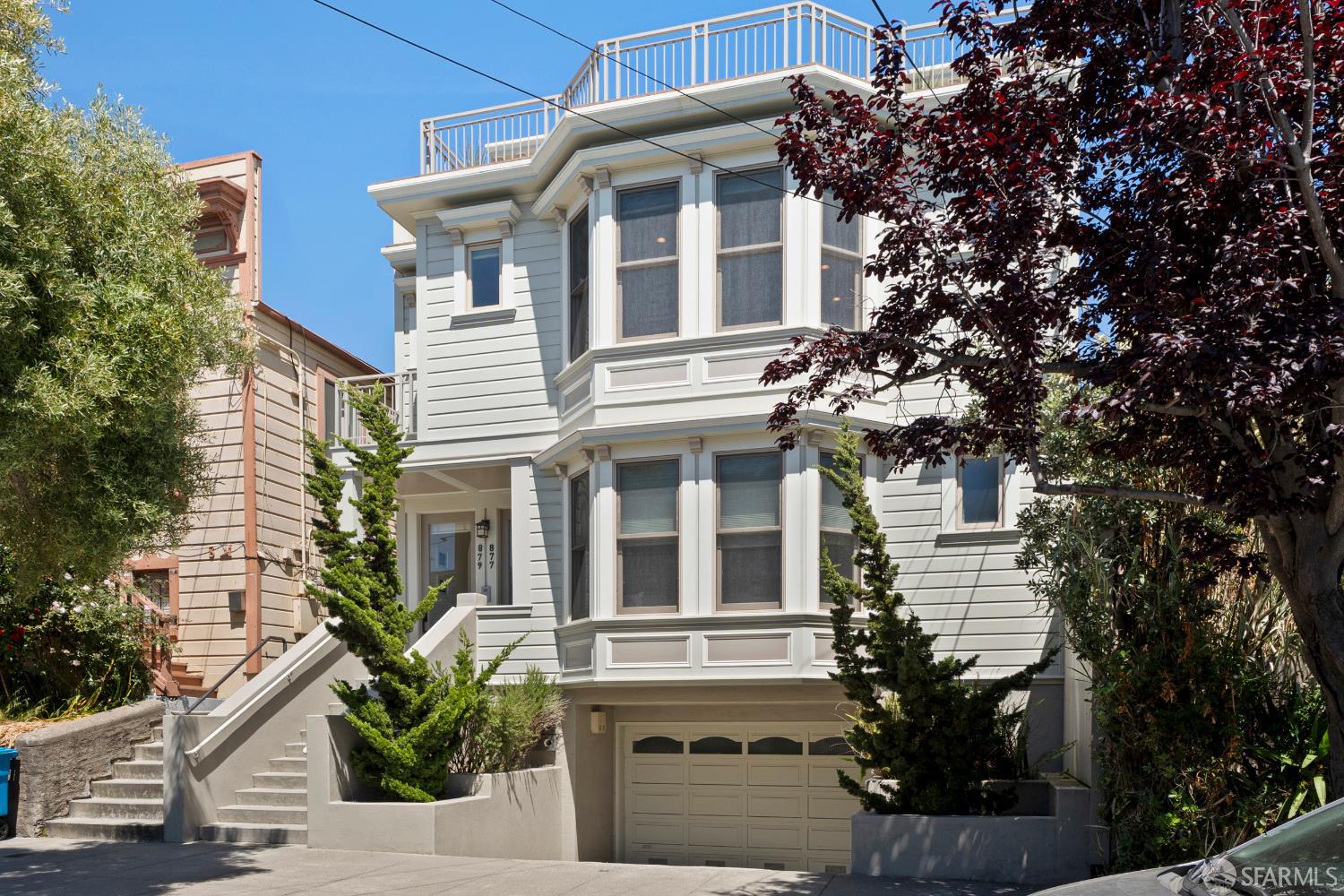 879 Hampshire Street