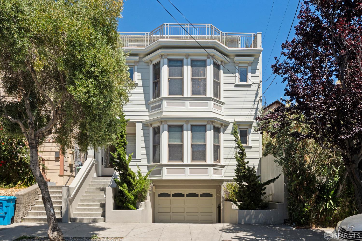 879 Hampshire Street