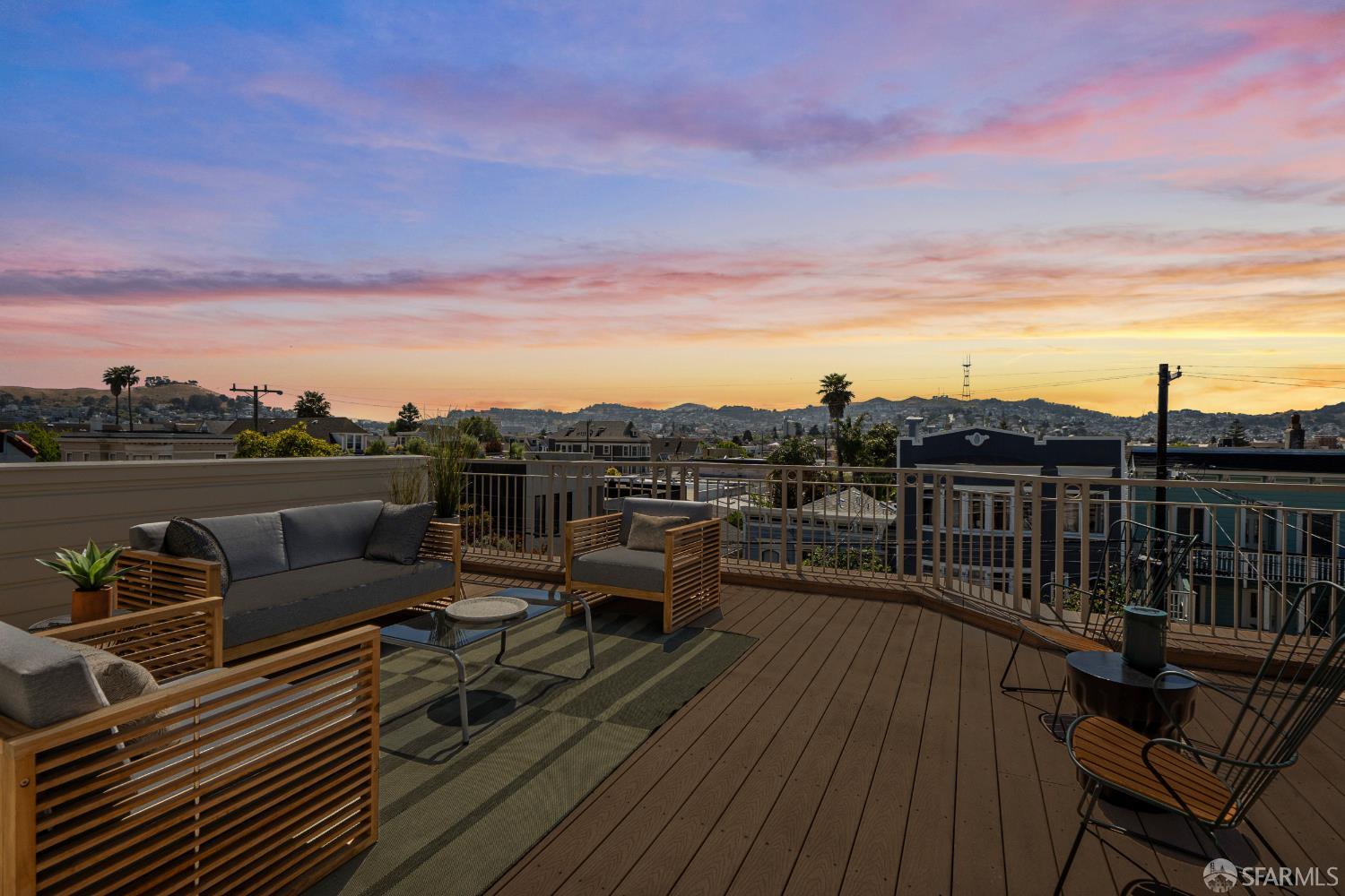 879 Hampshire Street