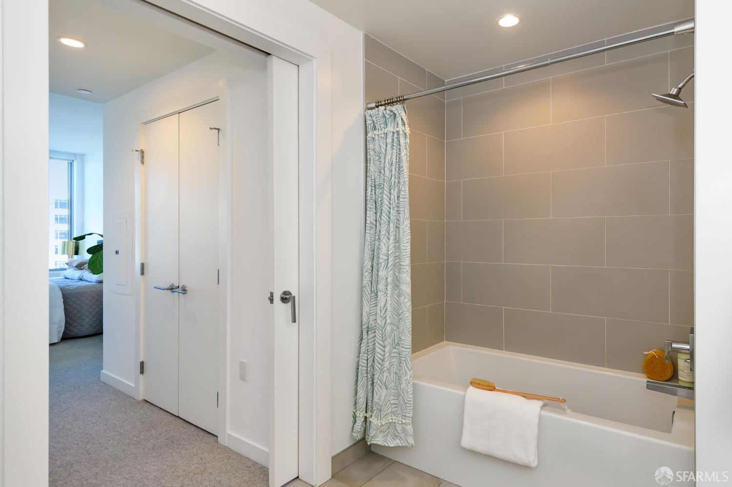 1000 3rd Street # 505