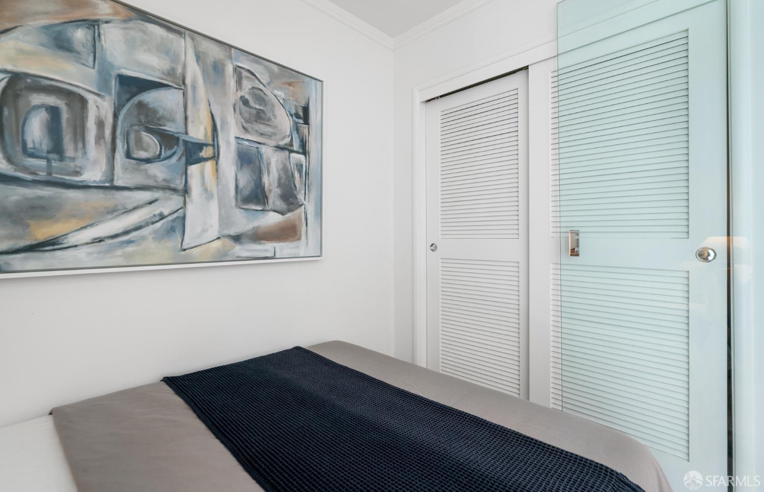 403 Main Street # 208N