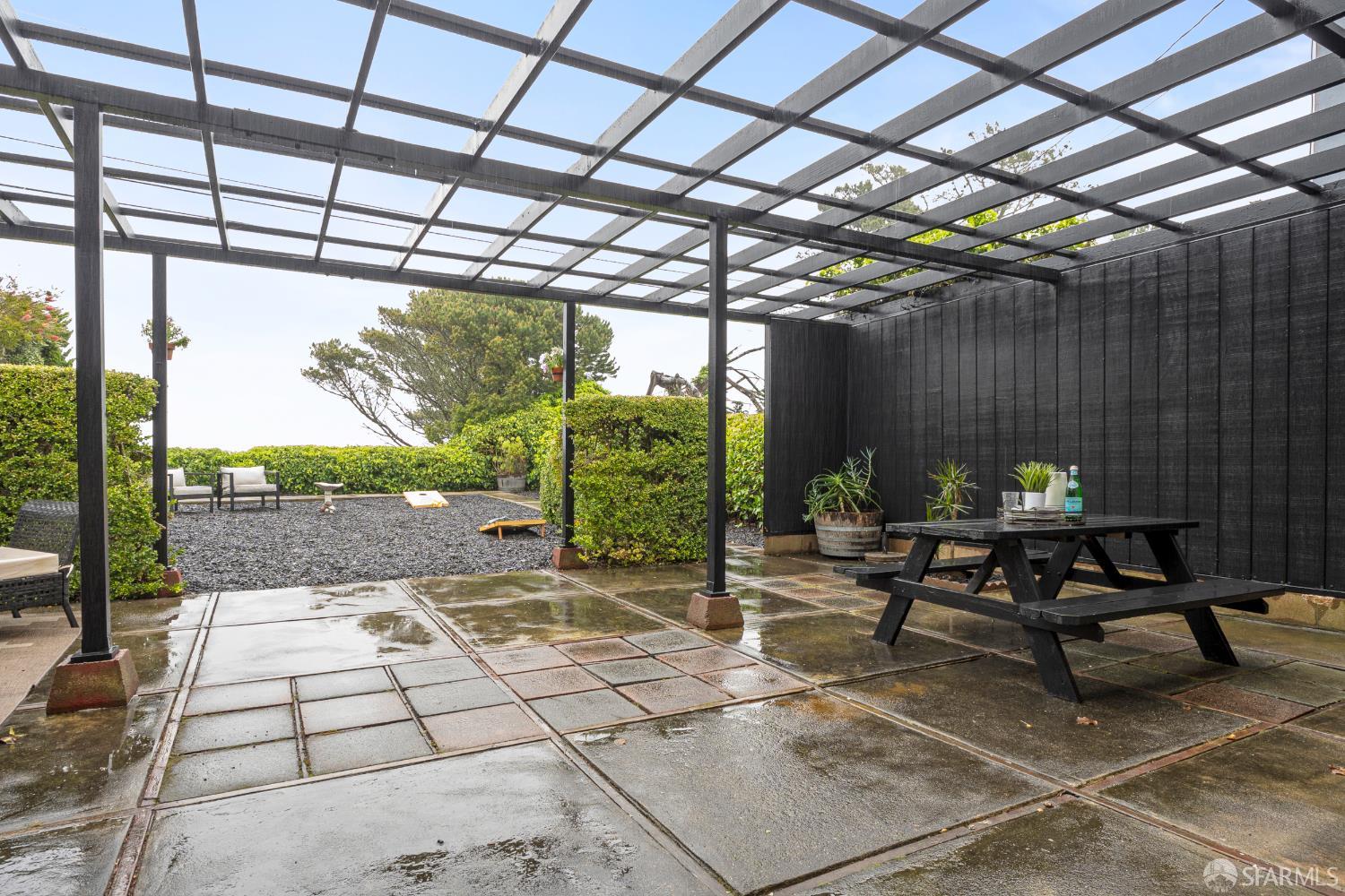 81 Southridge Way