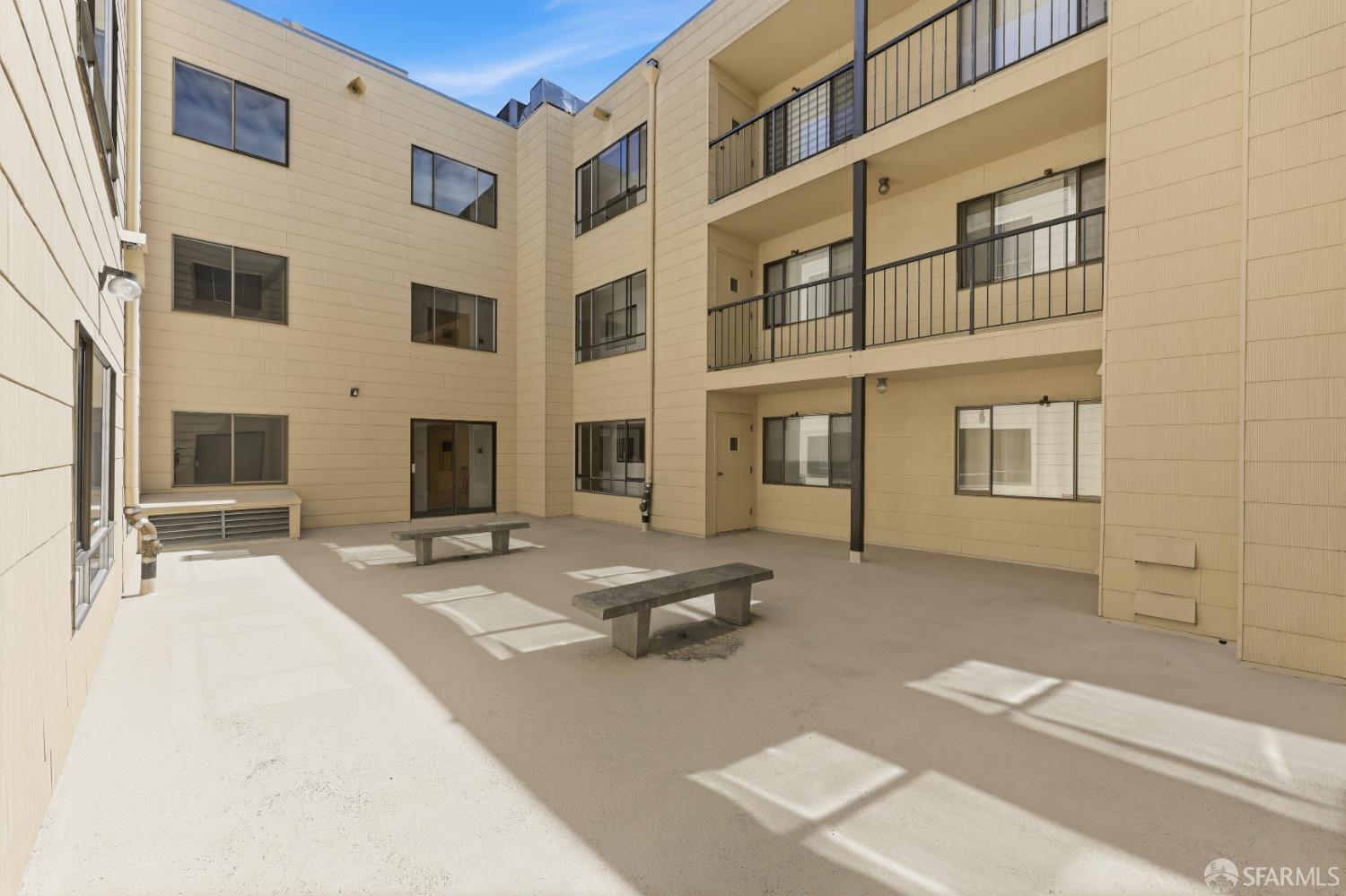 1461 Broadway Street # 405