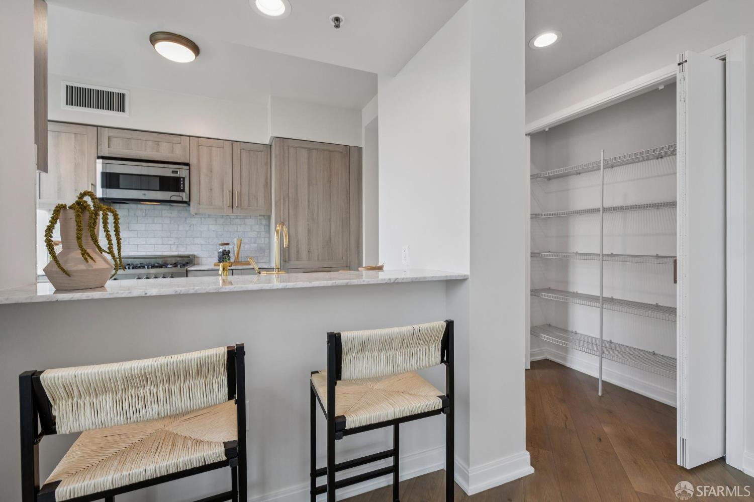 401 Harrison Street # 5F