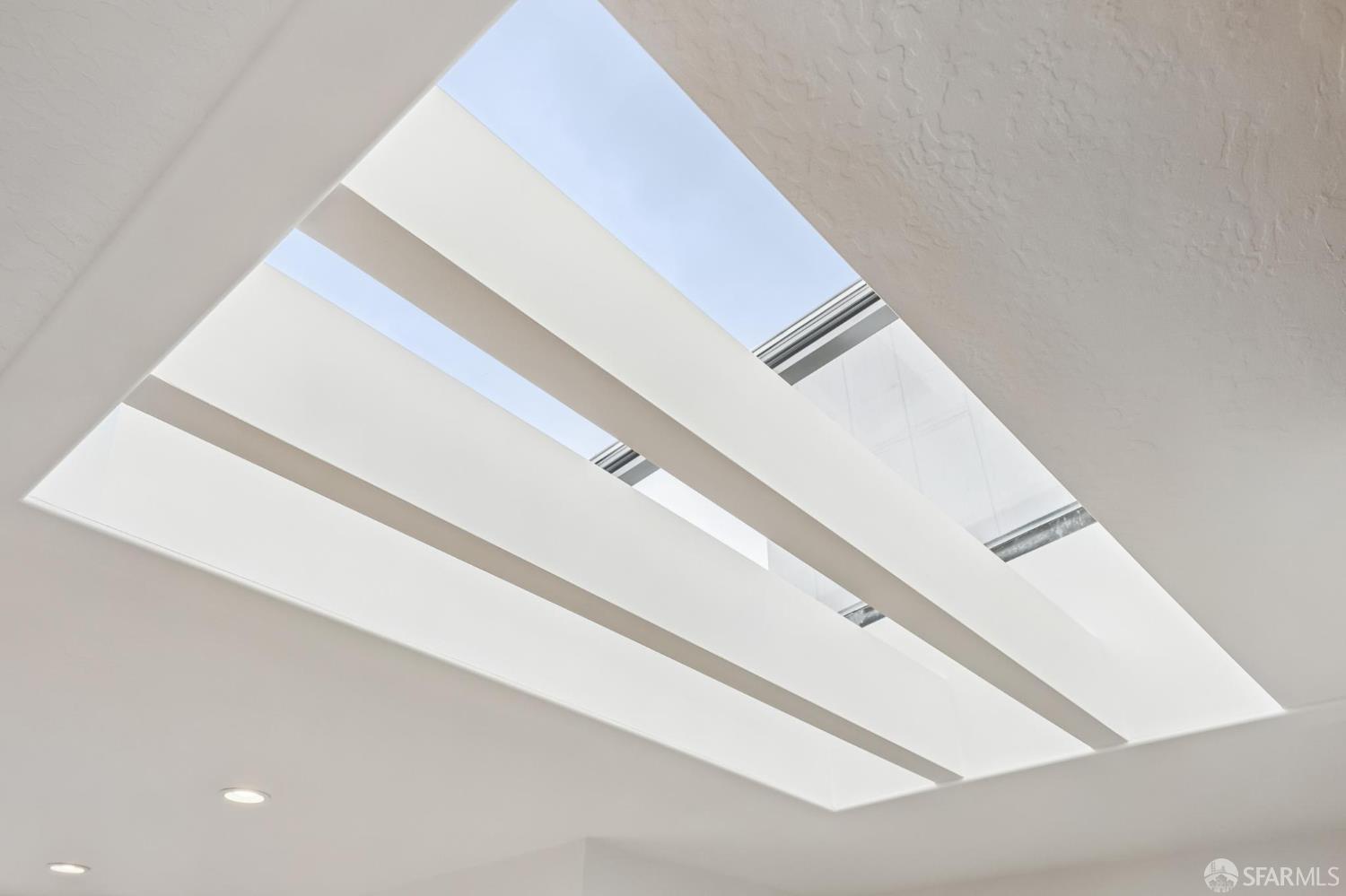 423 Waller Street # 7