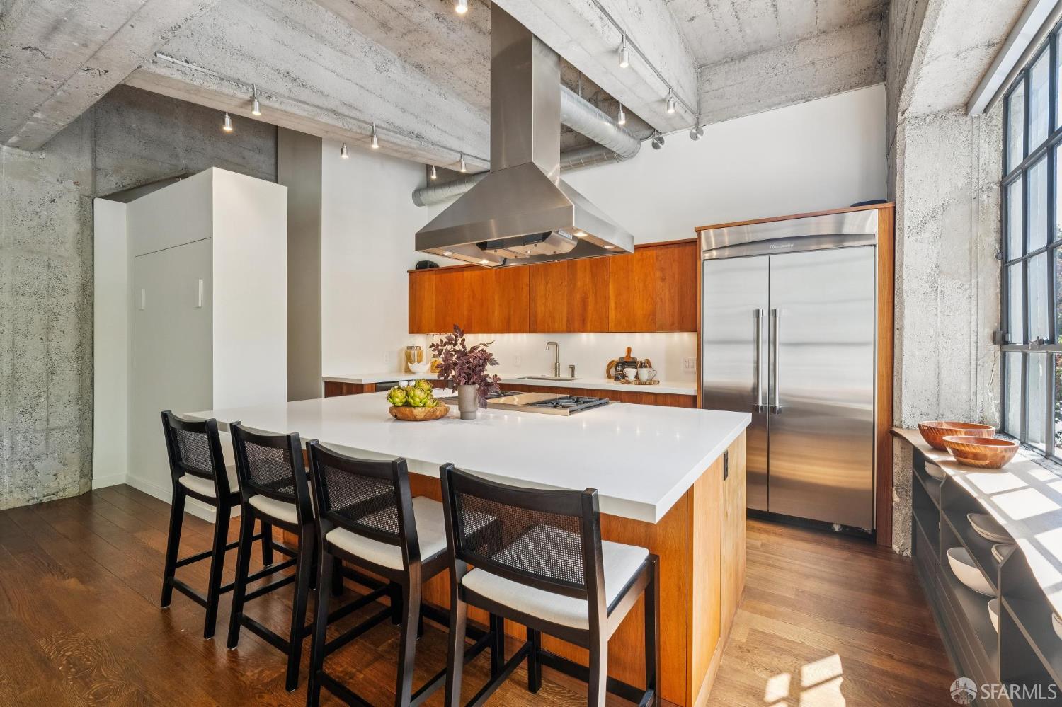 2140 Bush Street # 3