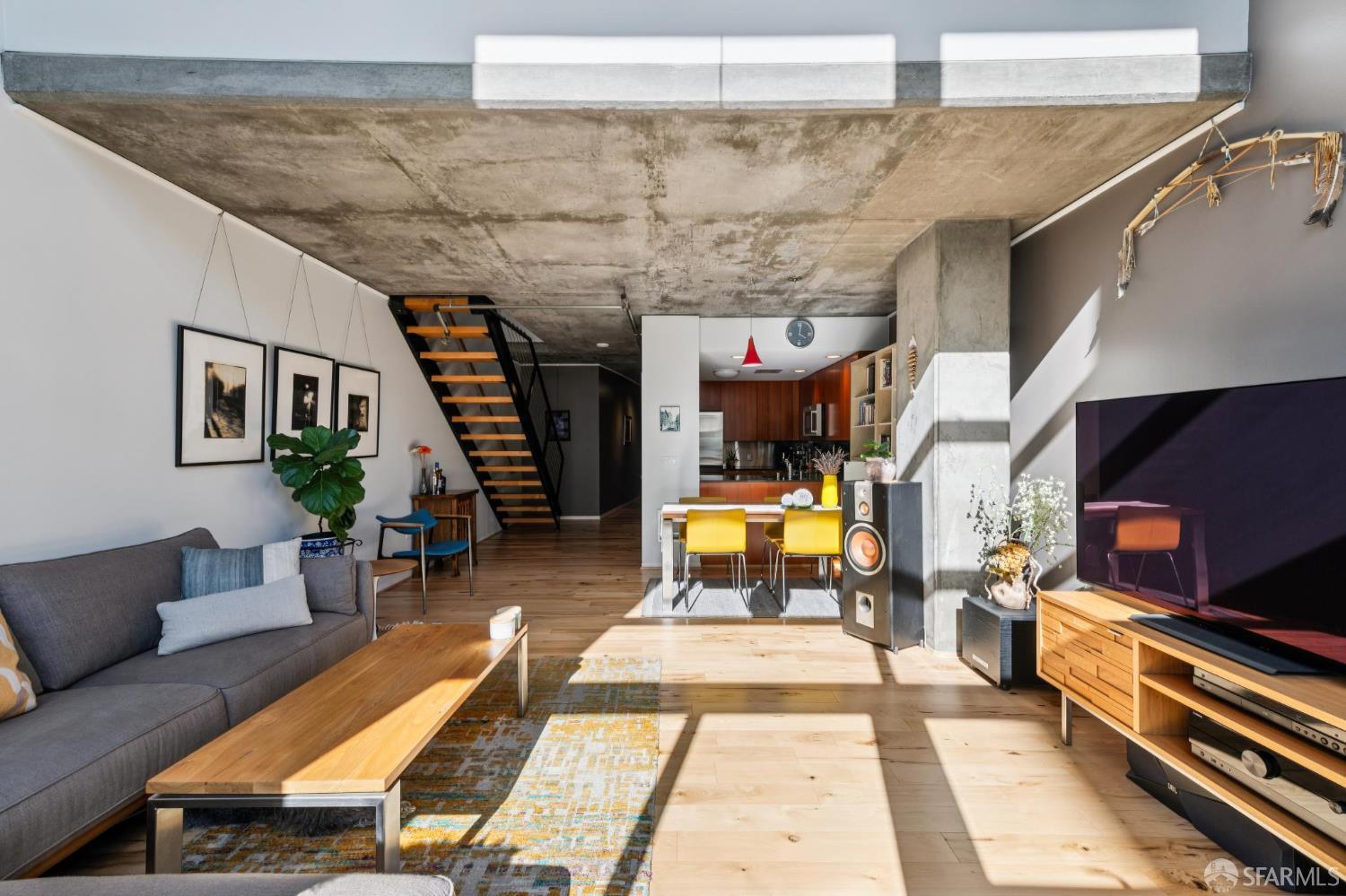 77 Dow Place # 307