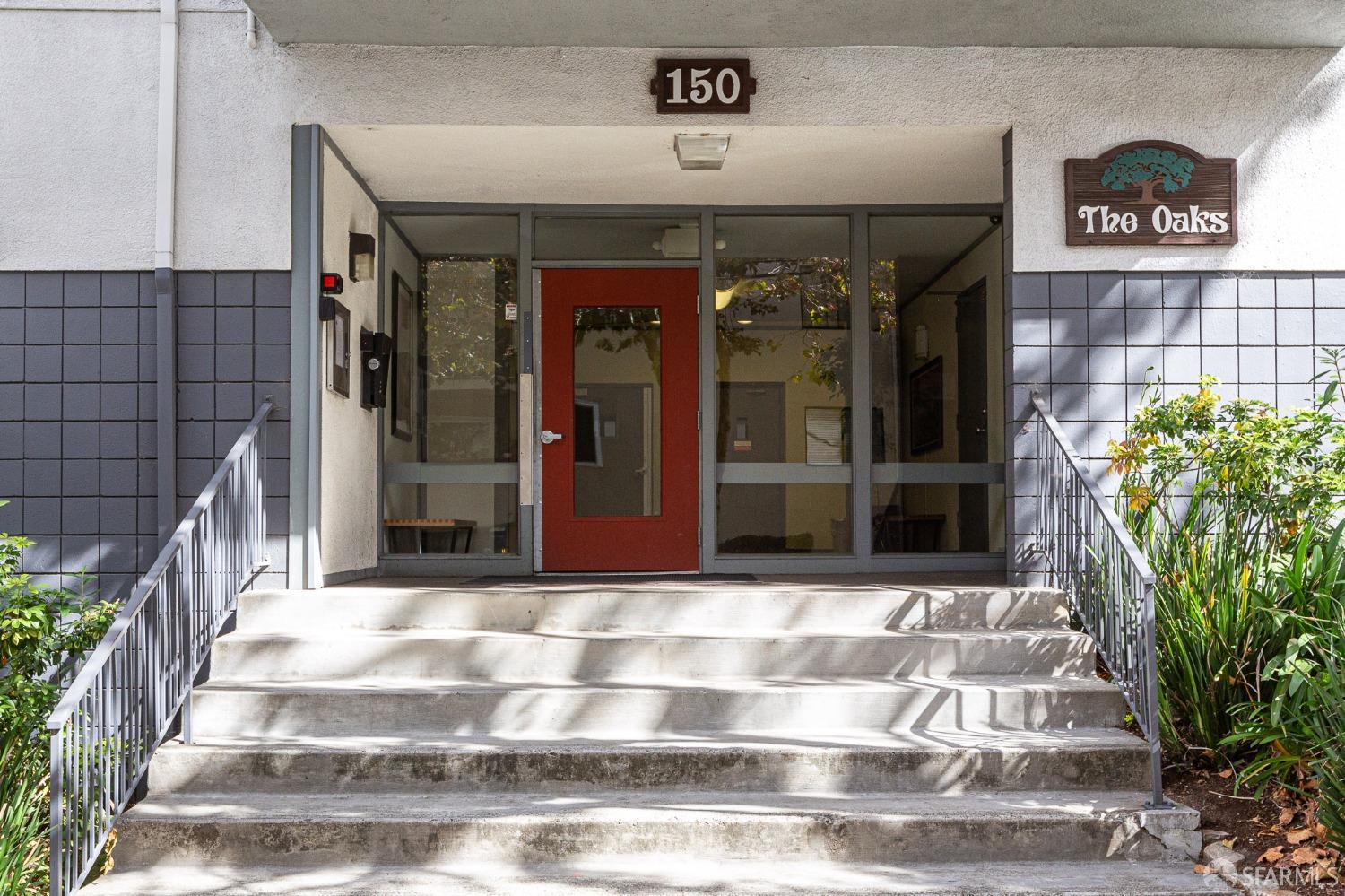 150 Pearl Street # 222