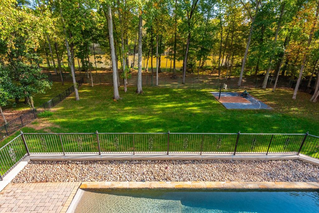 500 Covington Cove