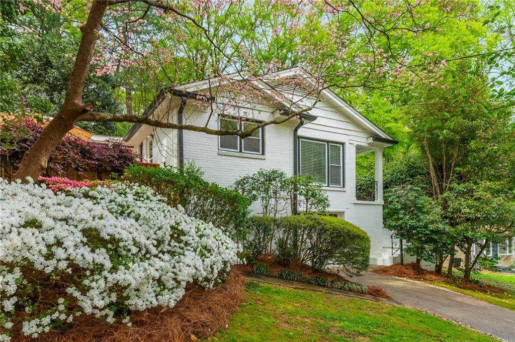 648 Channing Drive NW