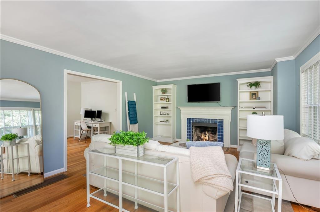 648 Channing Drive NW